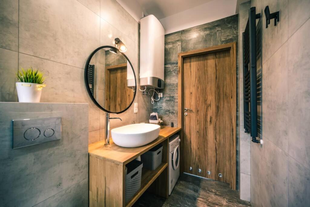 Apartament Poczta Polska, Wyjatkowy I Nowoczesny Lägenhet Gdańsk Exteriör bild